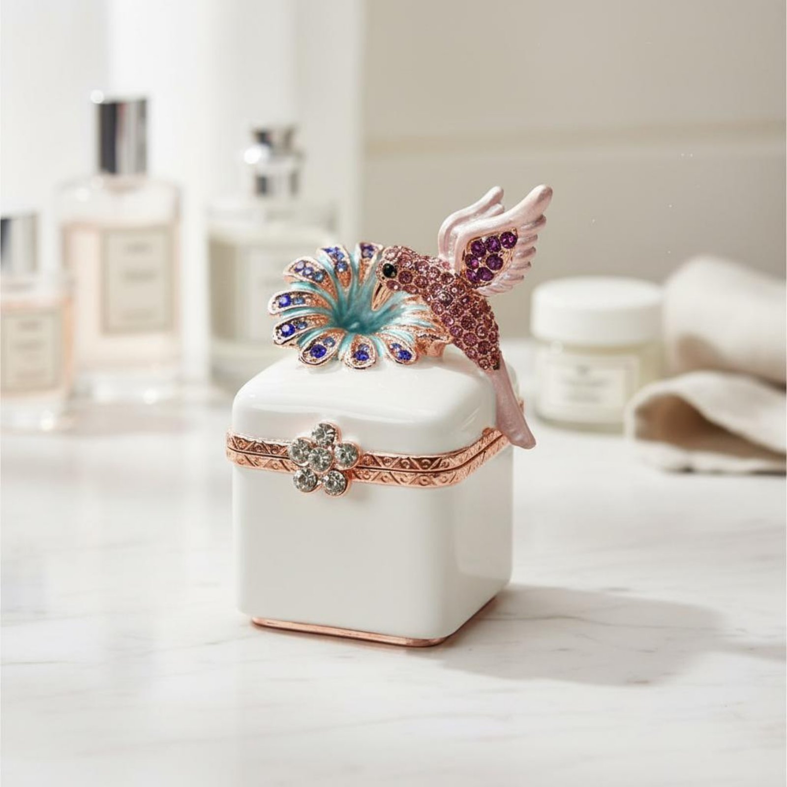 Miniature Miniature Avian Jewe - Vanity Home Decor 리뷰 및 가격